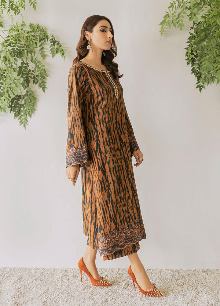 Nuriyaa Casual Pret  Khaddar 2 Piece Suit NR21WT SIENNA