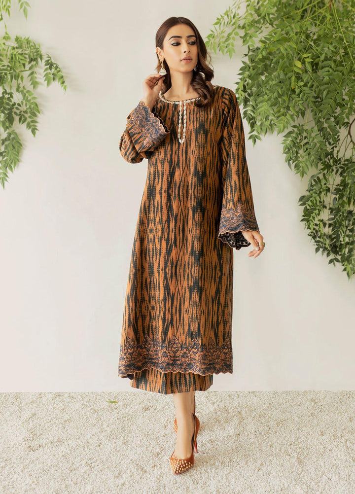 Nuriyaa Casual Pret  Khaddar 2 Piece Suit NR21WT SIENNA
