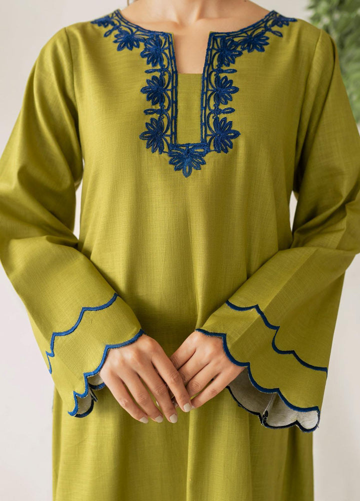 Nuriyaa Casual Pret  Lawn 2 Piece Suit NR21WT SOPHIA