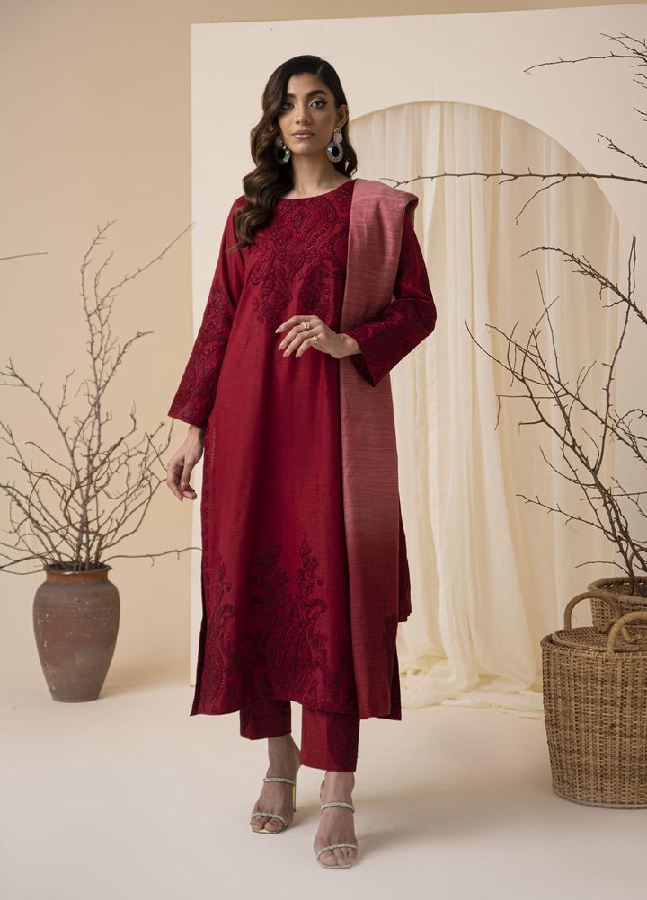 Nuriyaa Pret  Khaddar 3 Piece Suit NR23WP RANGSAAZ
