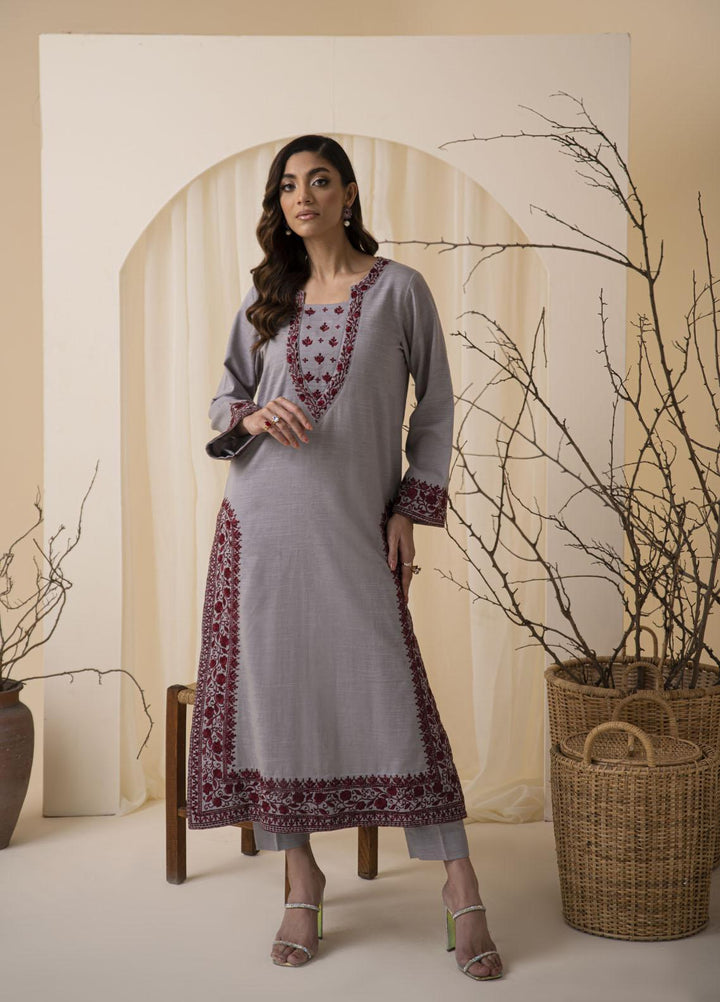 Nuriyaa Pret  Khaddar 2 Piece Suit NR23WP BULBUL
