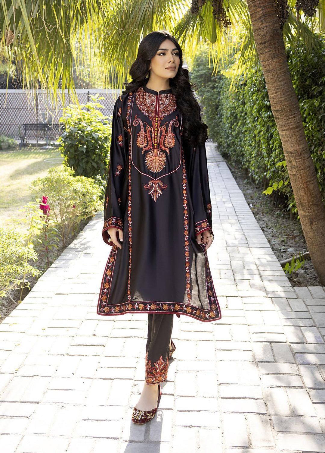 Nuriyaa Pret  Shamose Silk 2 Piece Suit NR23WP-2 RANI