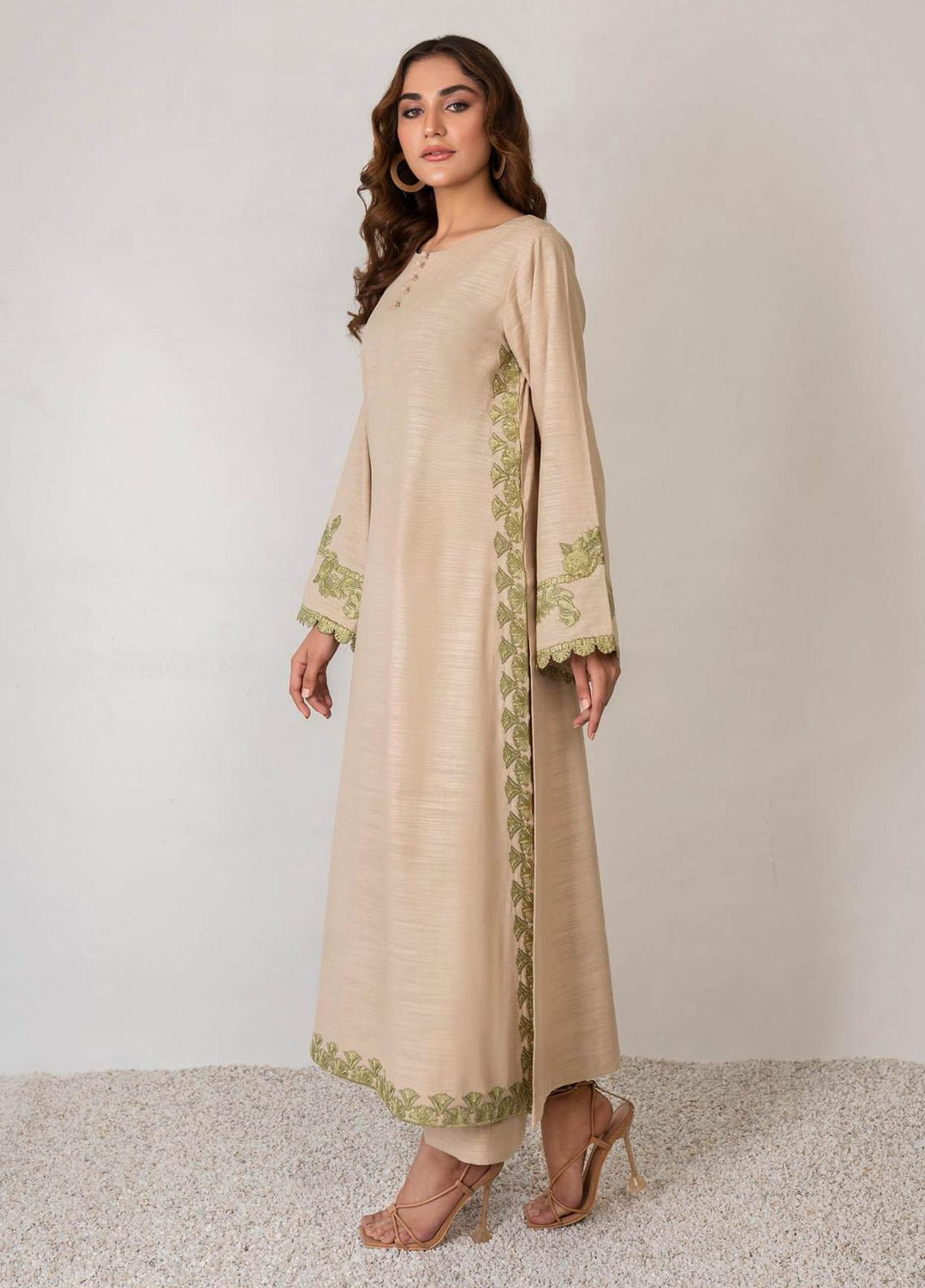 Nuriyaa Casual Pret  Khaddar 2 Piece Dress NR21SW Luna