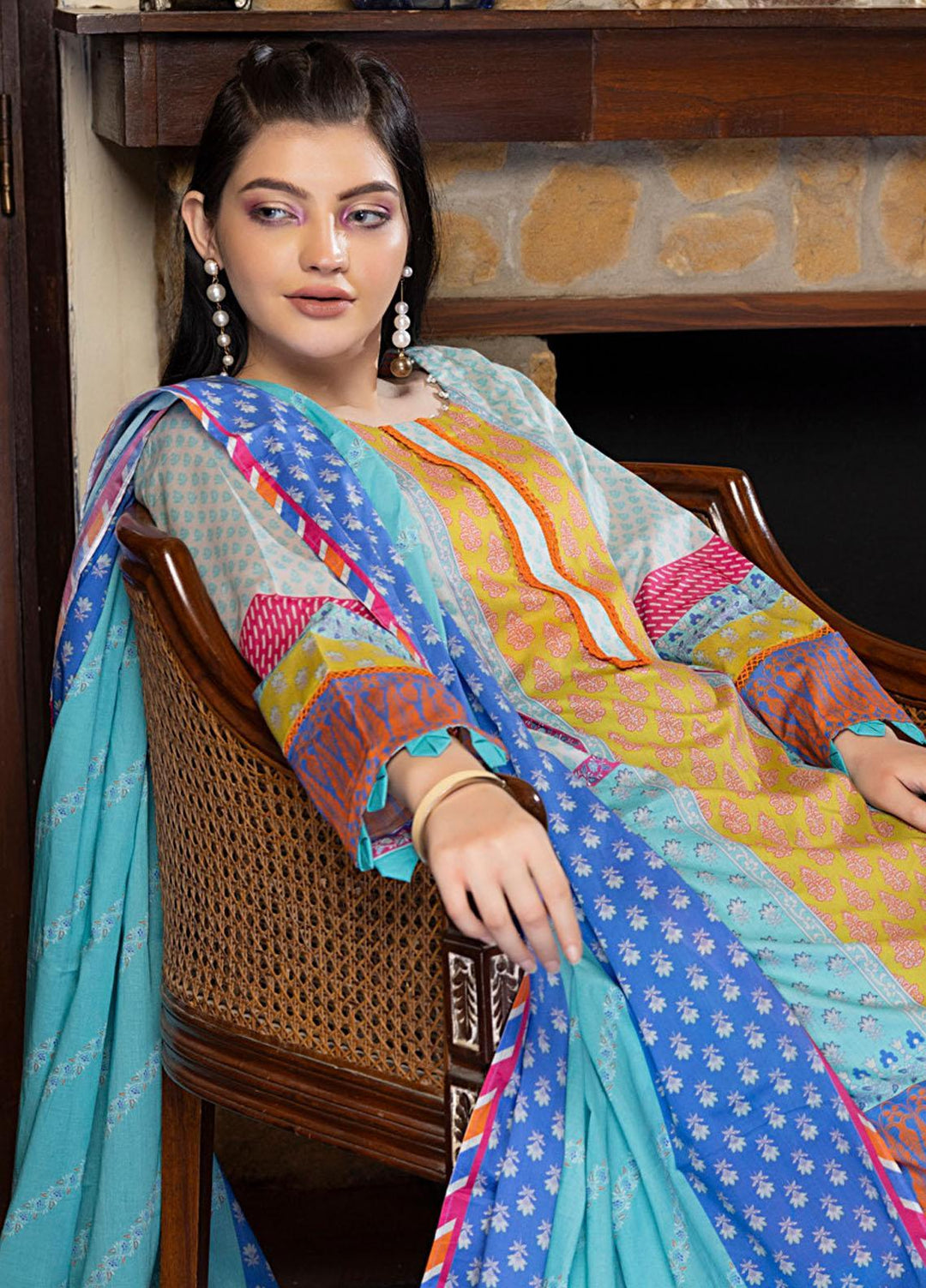 Orchid By Regalia Textiles Printed Lawn Suits Unstitched 3 Piece RGT23O D-16 - Summer Collection
