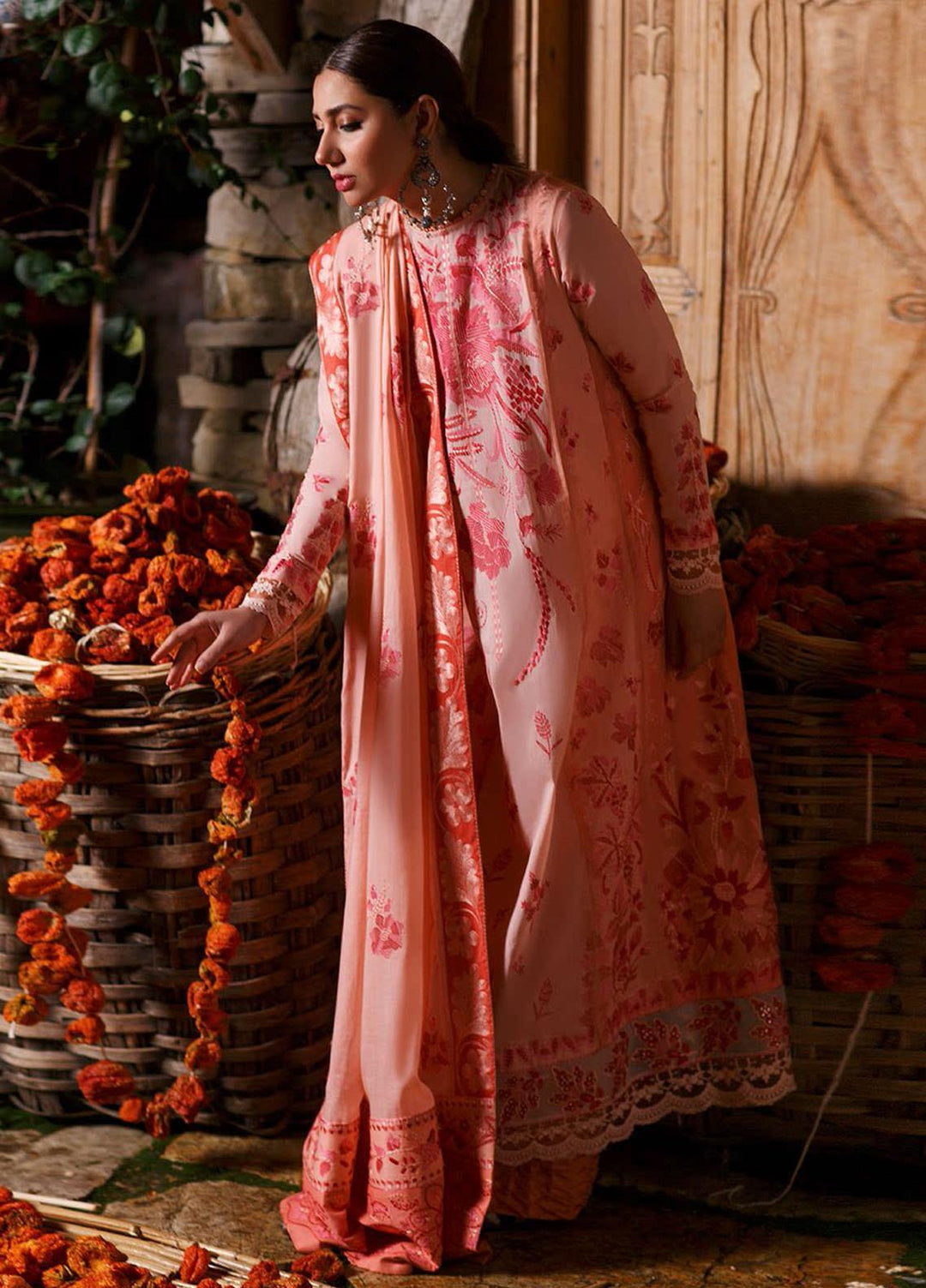 Elan Embroidered Lawn Suits Unstitched 3 Piece EL21OR EL21-12-B Lunara - Summer Collection