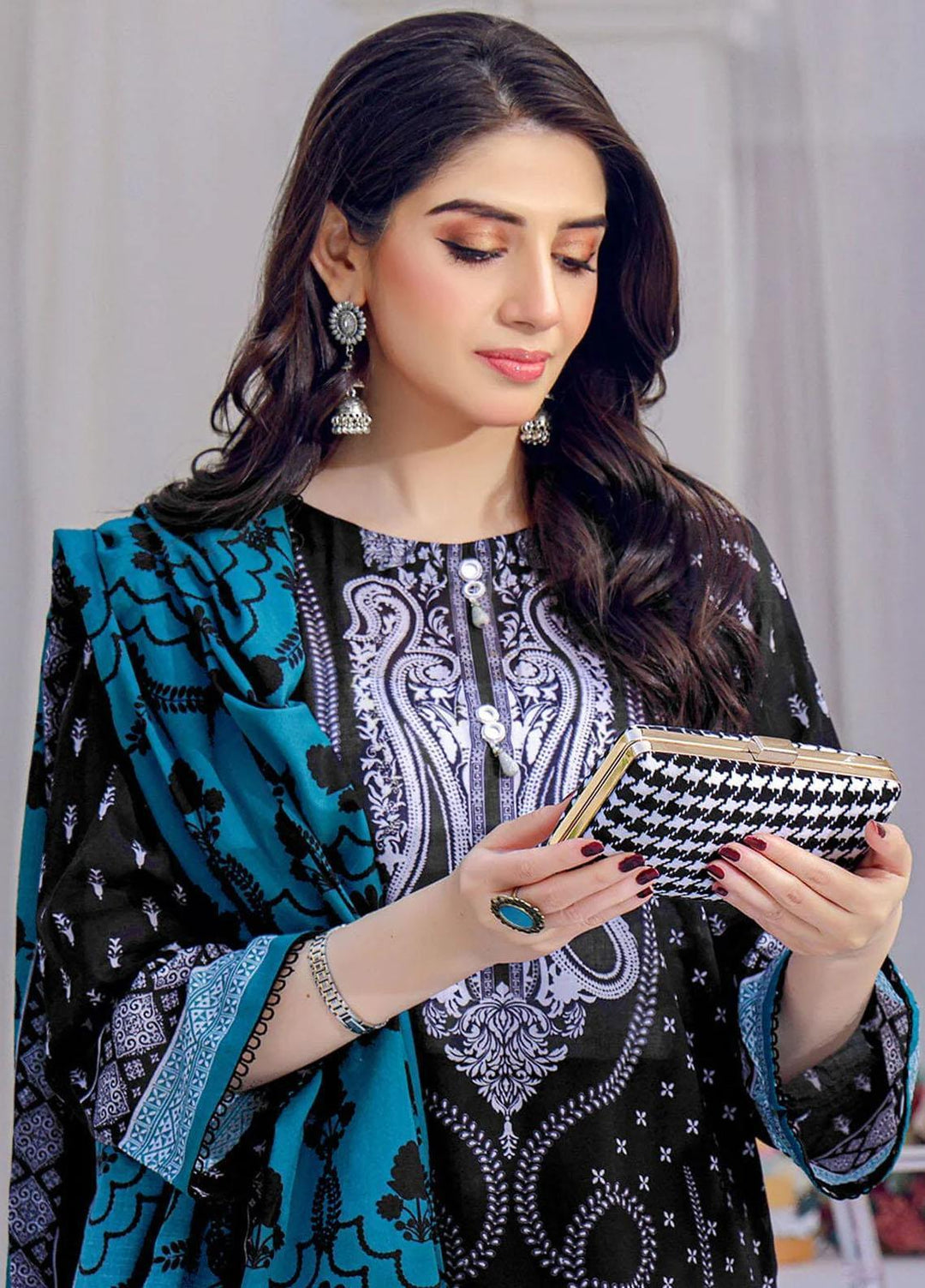 Parishey By Khas Printed Lawn Suits Unstitched 3 Piece KHS23P KLA-1649 - Summer Collection