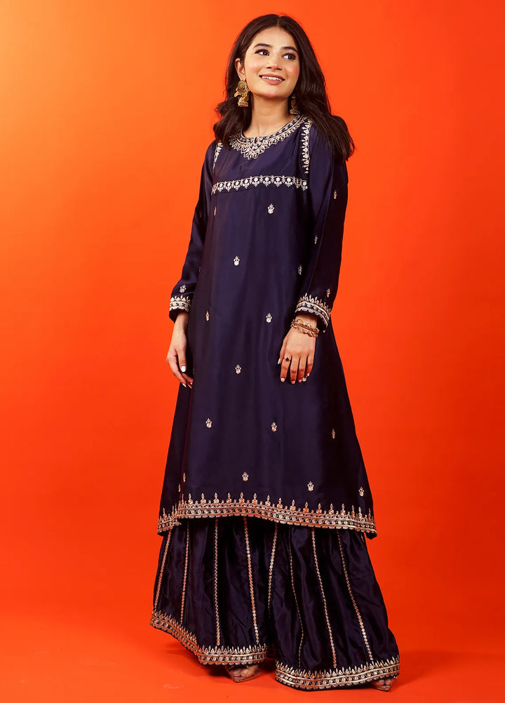 Pret Diaries Embroidered Silk 2 Piece Suit 50154