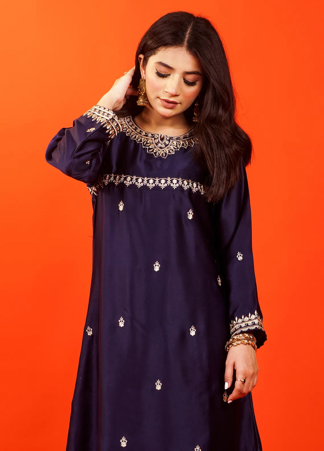 Pret Diaries Embroidered Silk 2 Piece Suit 50154