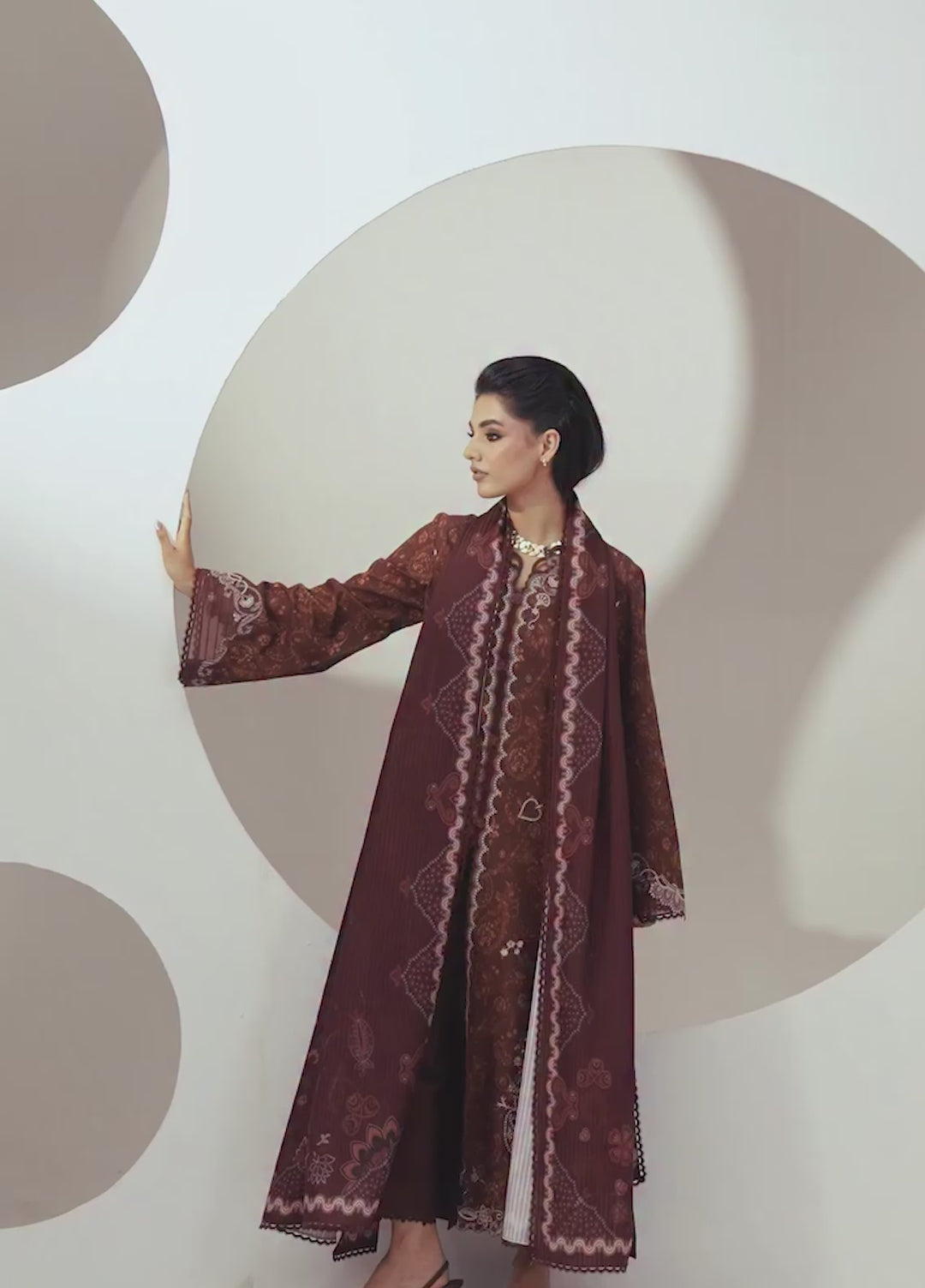 Q prints by Qalamkar Unstitched Embroidered Slub Linen 3 Piece Suit QLK26ULQ Jaza QPW-01A - Winter Collection