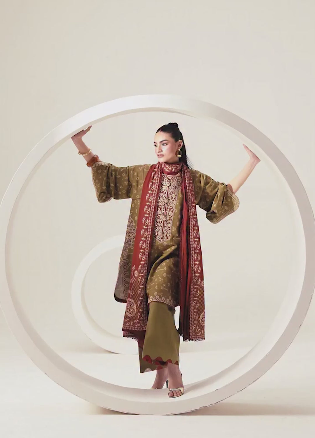 Q prints by Qalamkar Unstitched Embroidered Slub Linen 3 Piece Suit QLK26ULQ Hafsa QPW-10A - Winter Collection