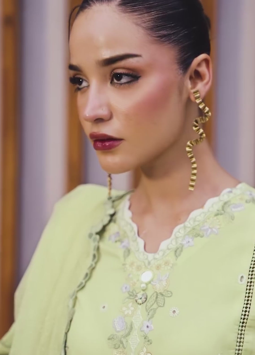 Q Line by Qalamkar Unstitched Embroidered Lawn 3 Piece Suit QLK26ULQ AYANA QKL-5 - Festive Collection