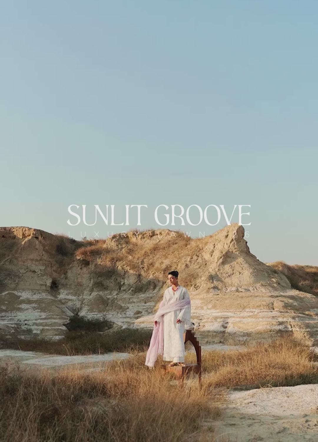Sunlit Groove by Emaan Adeel Unstitched Embroidered Luxury Lawn 3 Pcs Suit EA26USG SUNNY SPLASH - Summer Collection