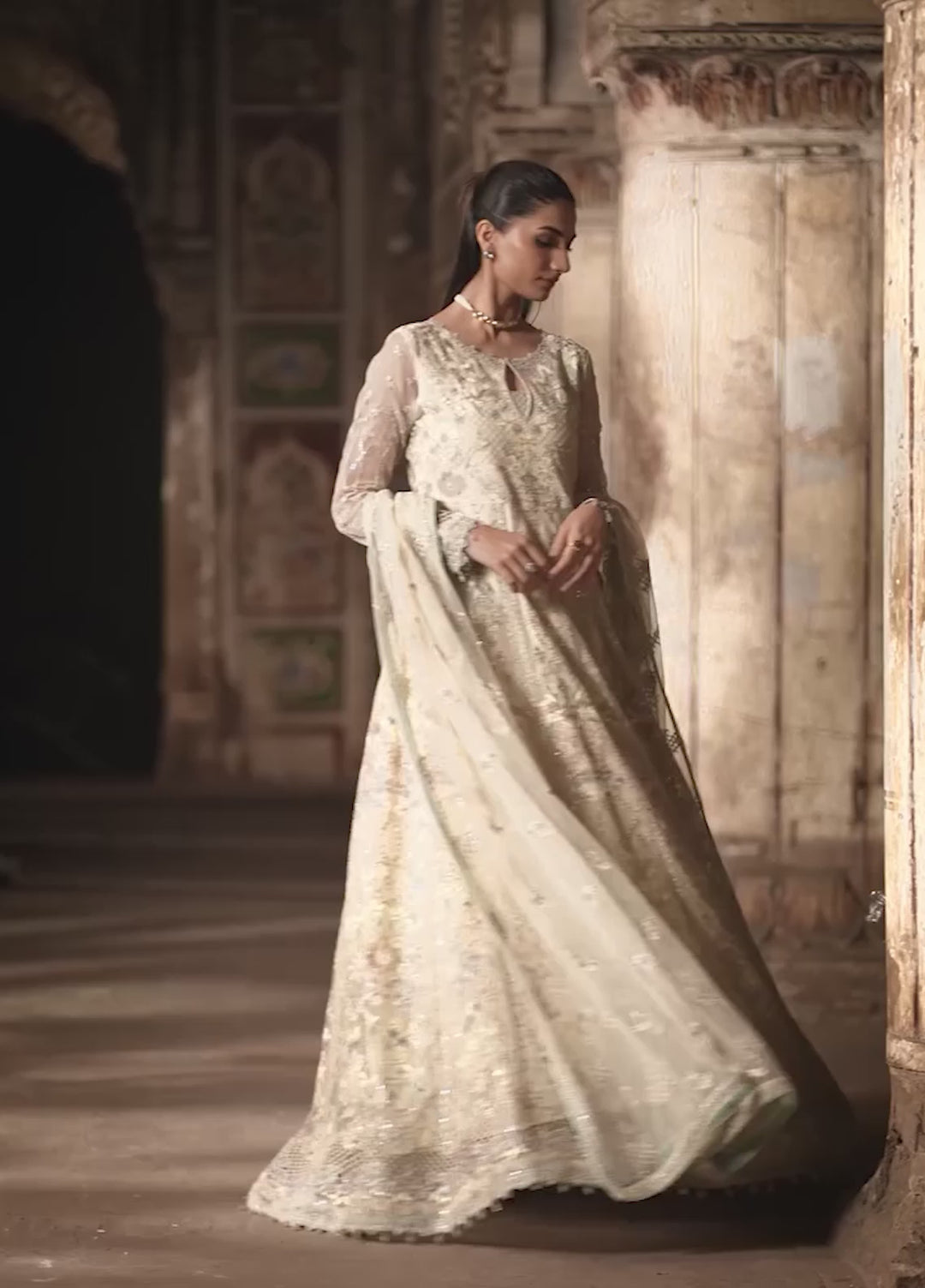 Humsafer by Lavish Premium Unstitched Embroidered Organza 3 Pcs Suit LVP26UH H-06 White Dove - Festive