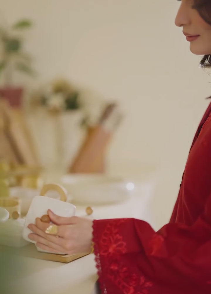 Ember by Mahnur Unstitched Lawn Embroidered 3 Piece Suit MN26UE EM-012 - Summer Collection