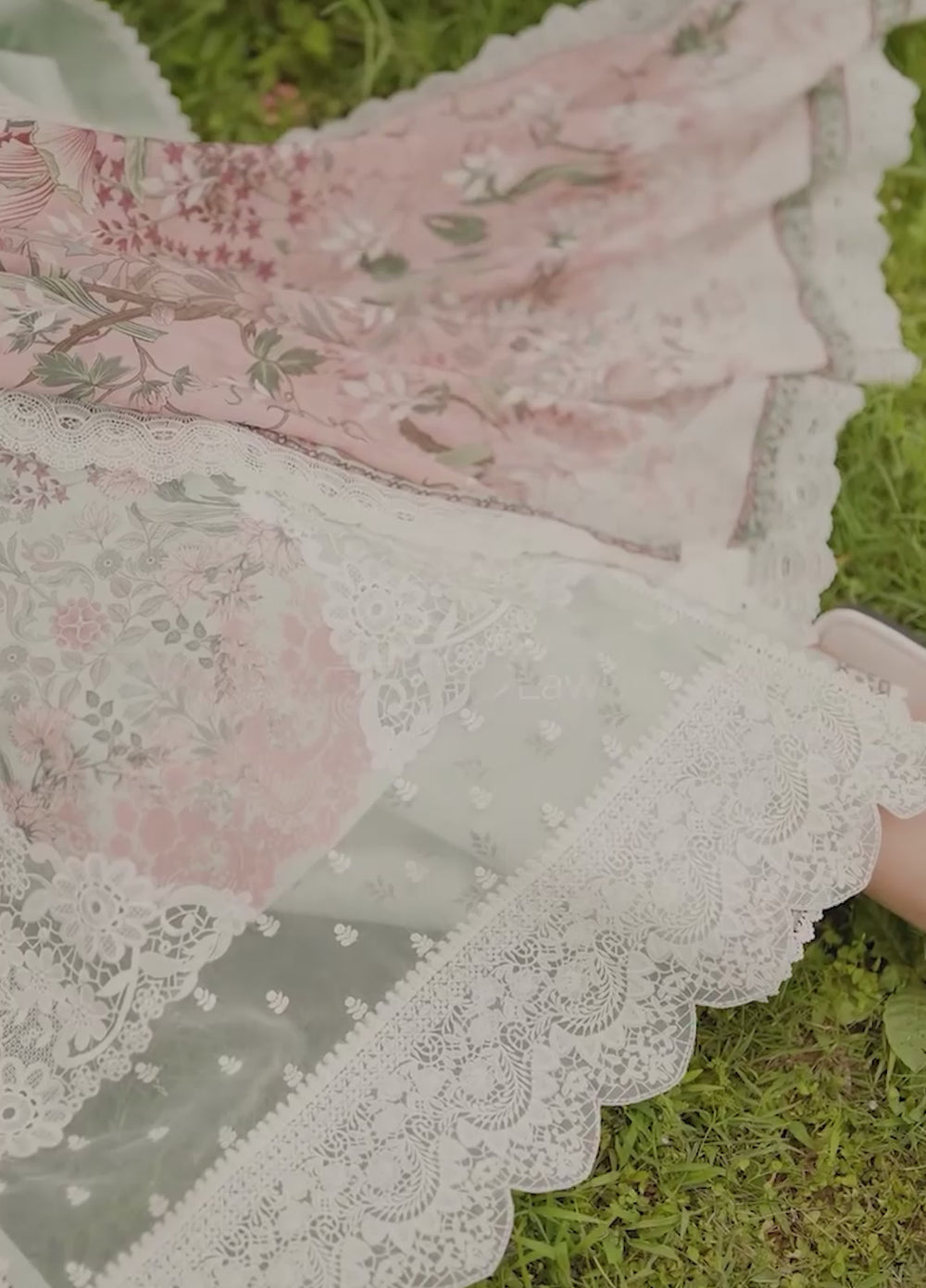 Zainab Chottani Unstitched Embroidered Lawn 3 Piece Suit ZC26ULE Ivie 13 - Eid Collection