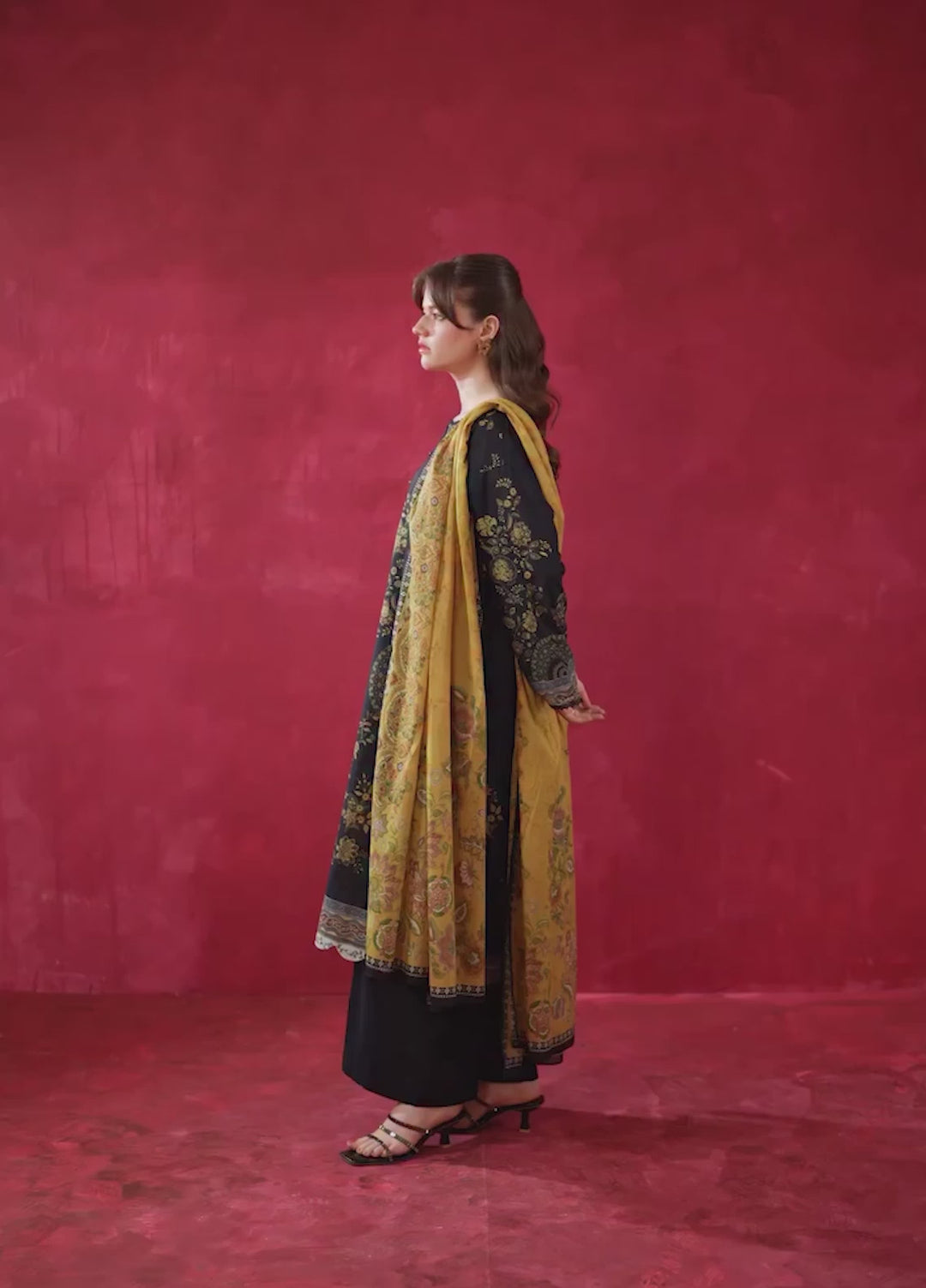 Zoe by Zeen Unstitched Printed Lawn 3 Piece Suit ZN26UZL WFM36602 - Casual Collection