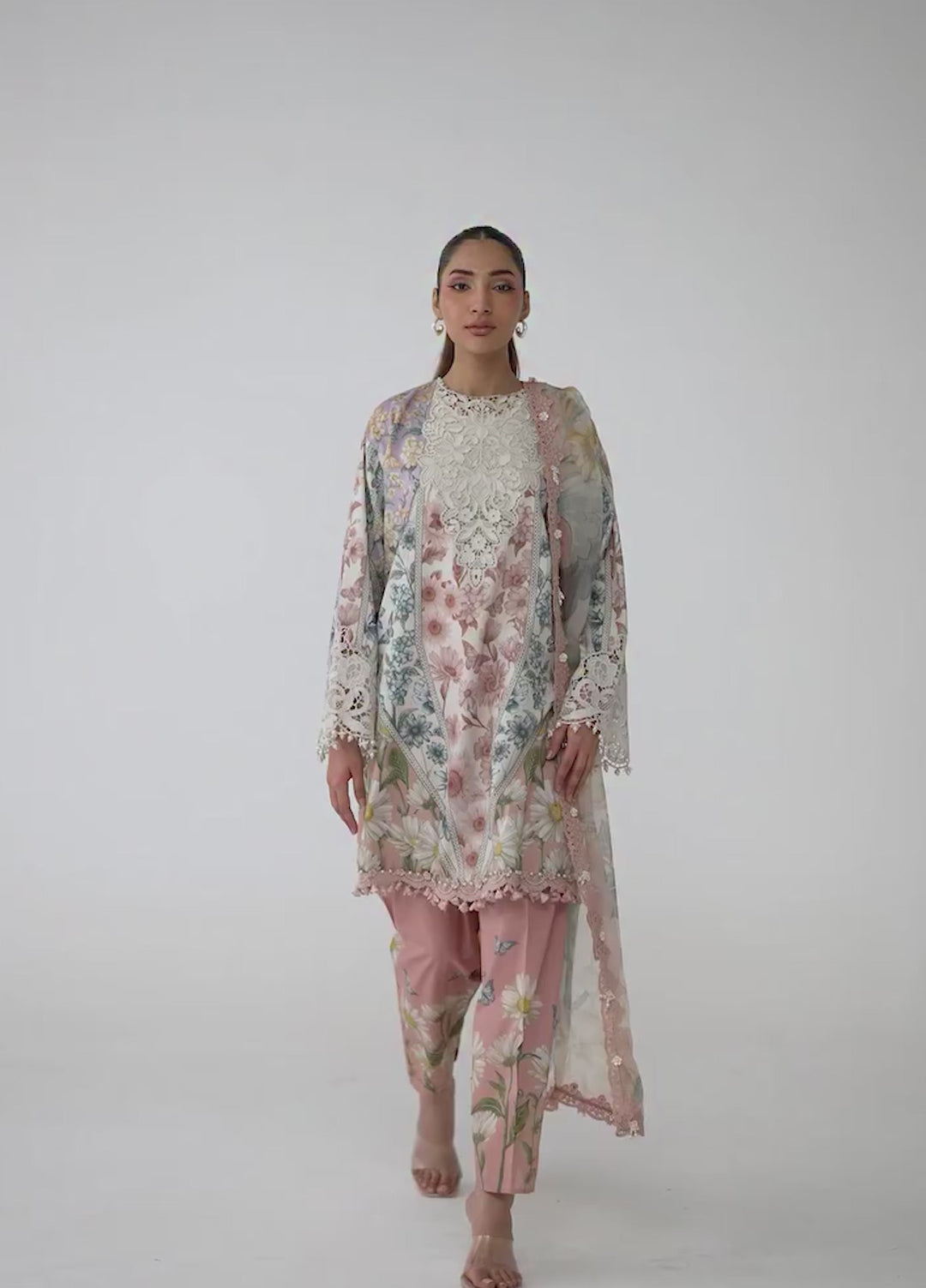 M Prints by Maria B Unstitched Printed Lawn 3 Piece Suit MB26UMP D-10 B - Summer Collection