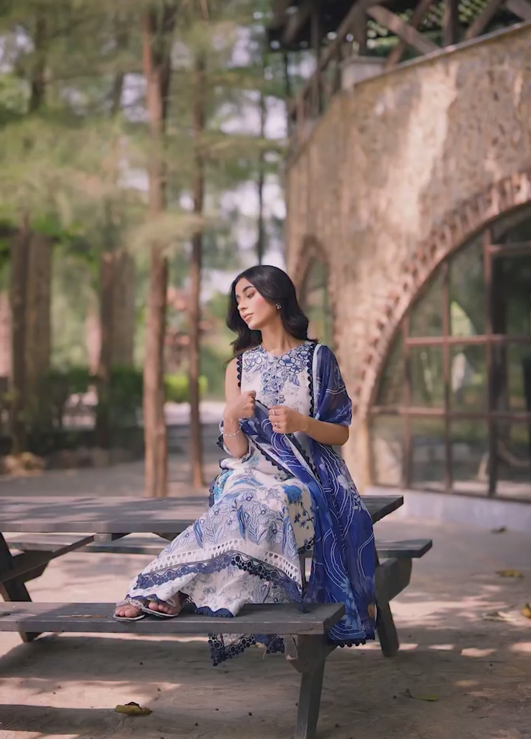 Meraki by Asifa and Nabeel Unstitched Embroidered Lawn 3 Pcs Suit AN26UM MSSL-03 Starlit - Summer