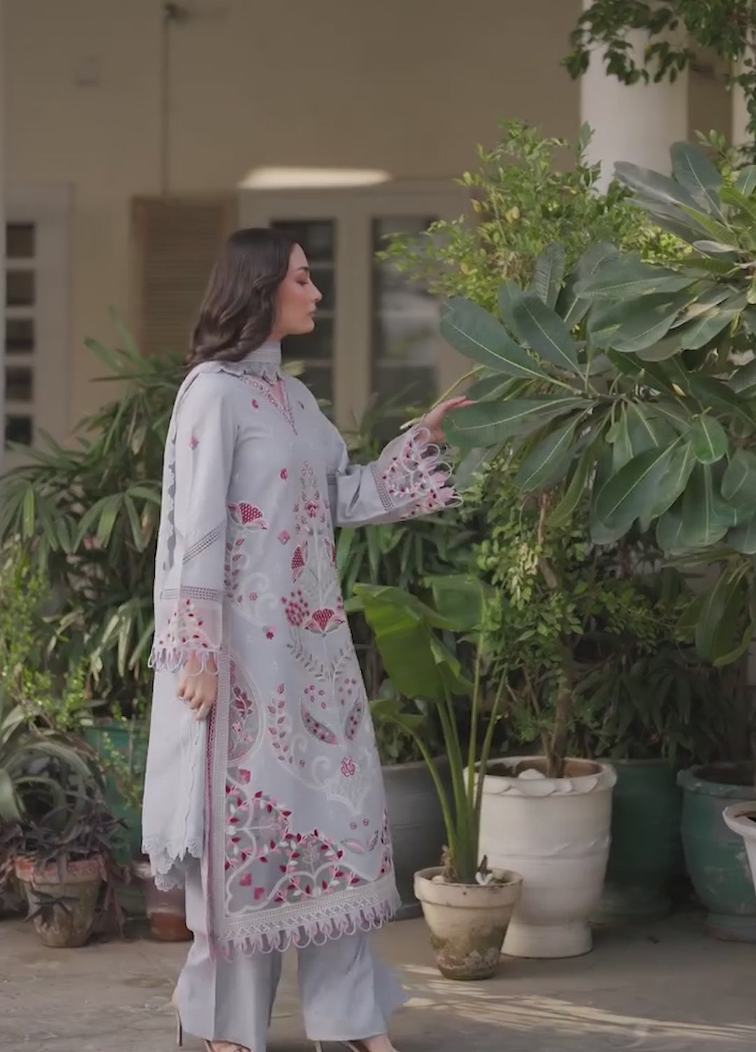 Ember by Mahnur Unstitched Lawn Embroidered 3 Piece Suit MN26UE EM-008 - Summer Collection