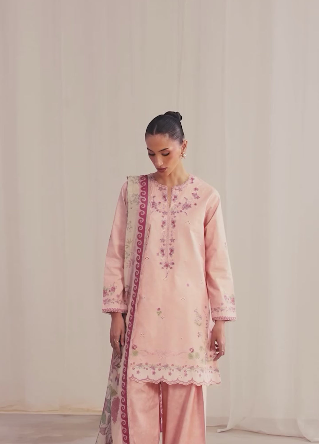 Nysa by Seran Unstitched Embroidered Cambric 3 Piece Suit SN26UNC Aurelie D-07 - Winter Collection