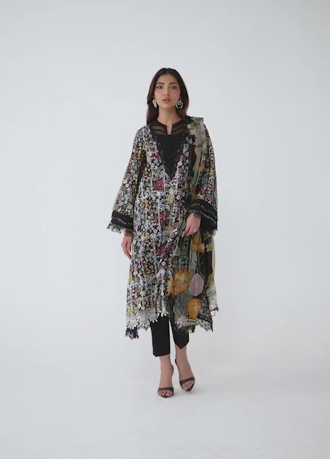 M Prints by Maria B Unstitched Printed Lawn 3 Piece Suit MB26UMP D-14 B - Summer Collection