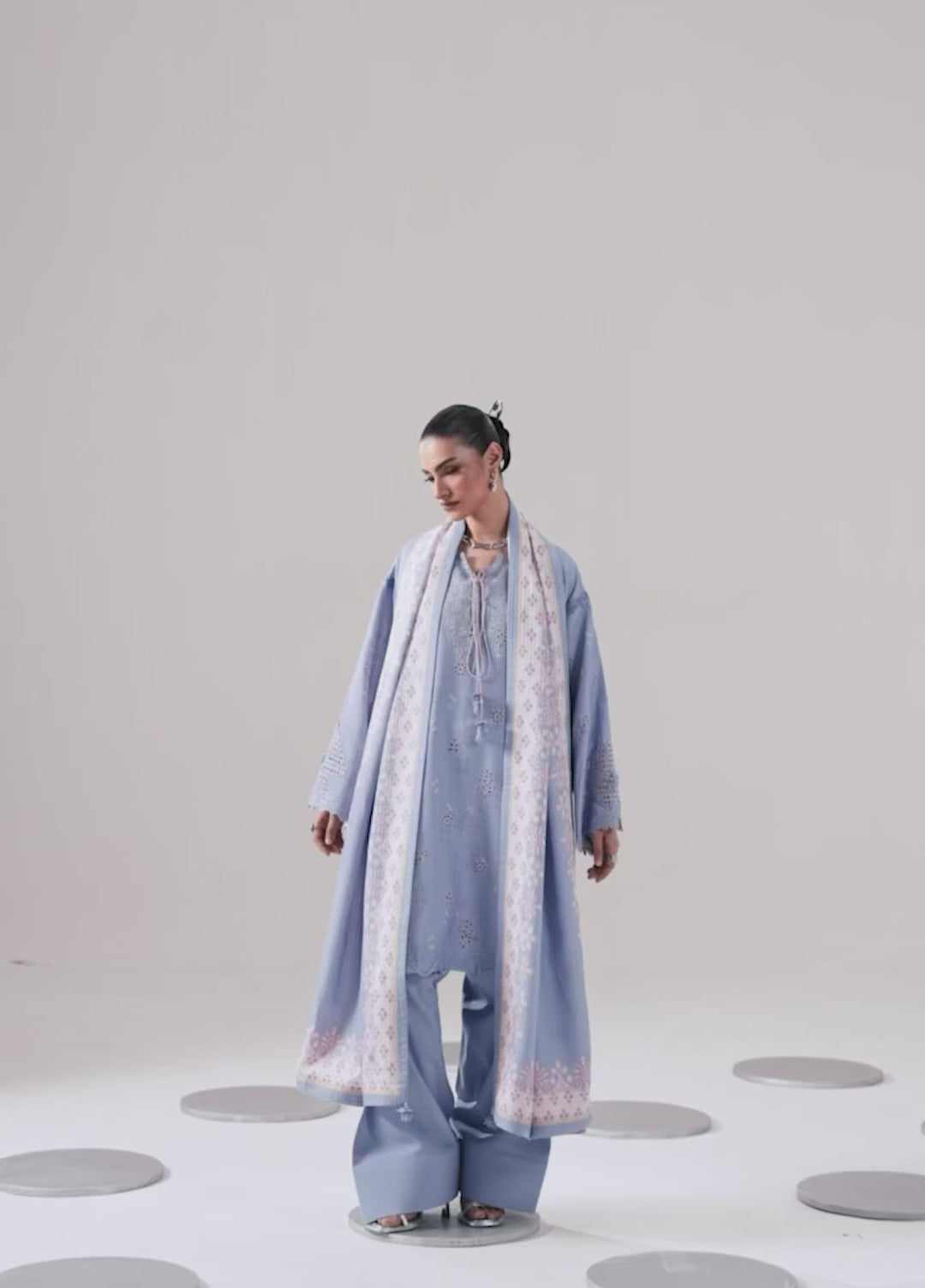 Q prints by Qalamkar Unstitched Embroidered Slub Linen 3 Piece Suit QLK26ULQ Beena QPW-06A - Winter Collection