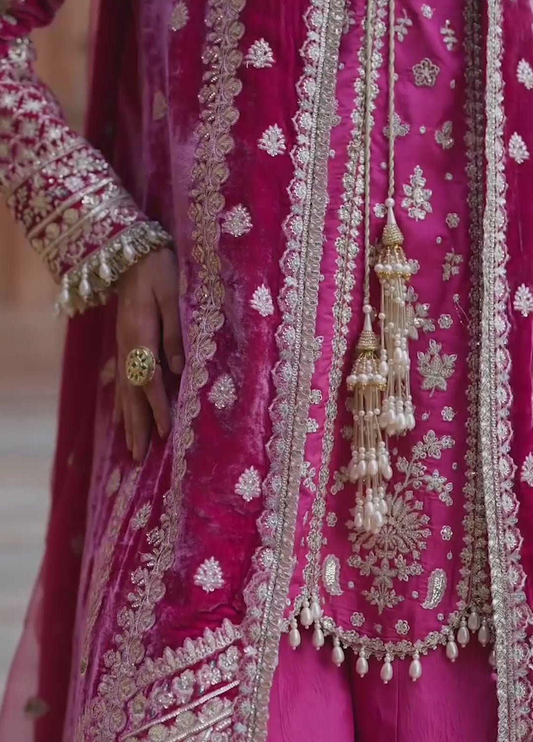 Dastangoi by Afrozeh Unstitched Embroidered Velvet 3 Piece Suit AF26UDW MEHFIL FW01211 - Wedding Collection