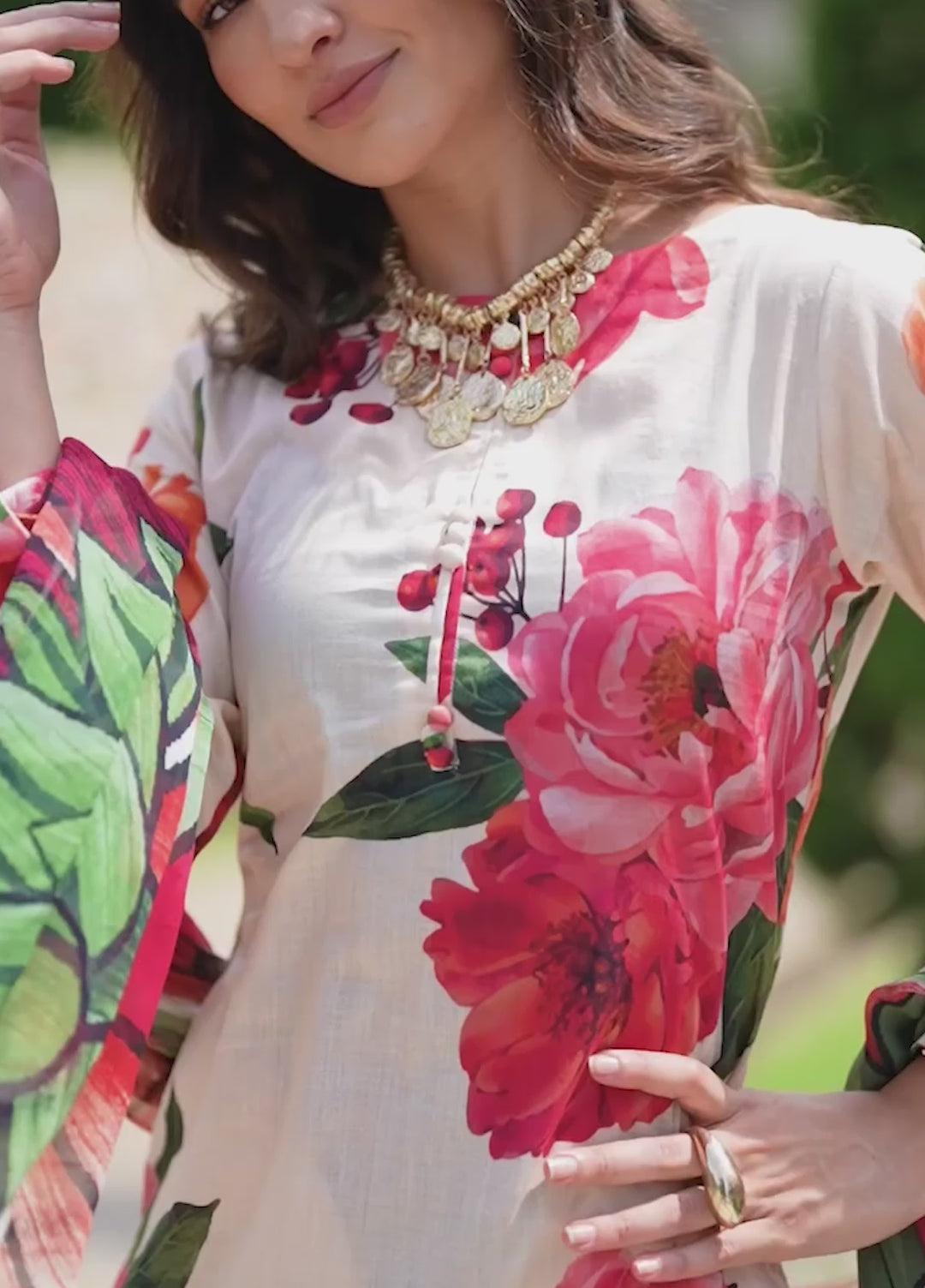 Petals Of Serenity by Feathers RTW Printed Lawn 3 Piece Suit ZENVOR - Casual Collection