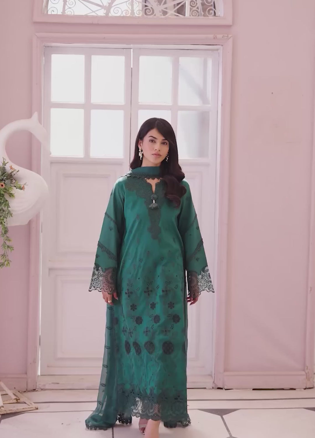 Veil of Summer by Roheenaz Unstitched Embroidered Luxury Lawn 3 Piece Suit RN26UVS 409 WHISPERED VEIL - Eid Collection