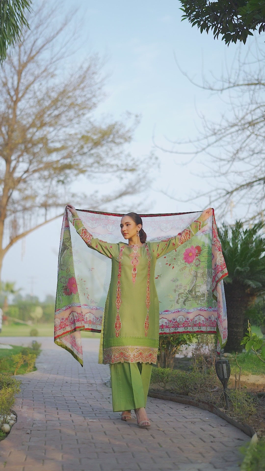 Tessa Women RTW Embroidered Lawn 3 Piece Suit Verdant Grace - Festive Collection