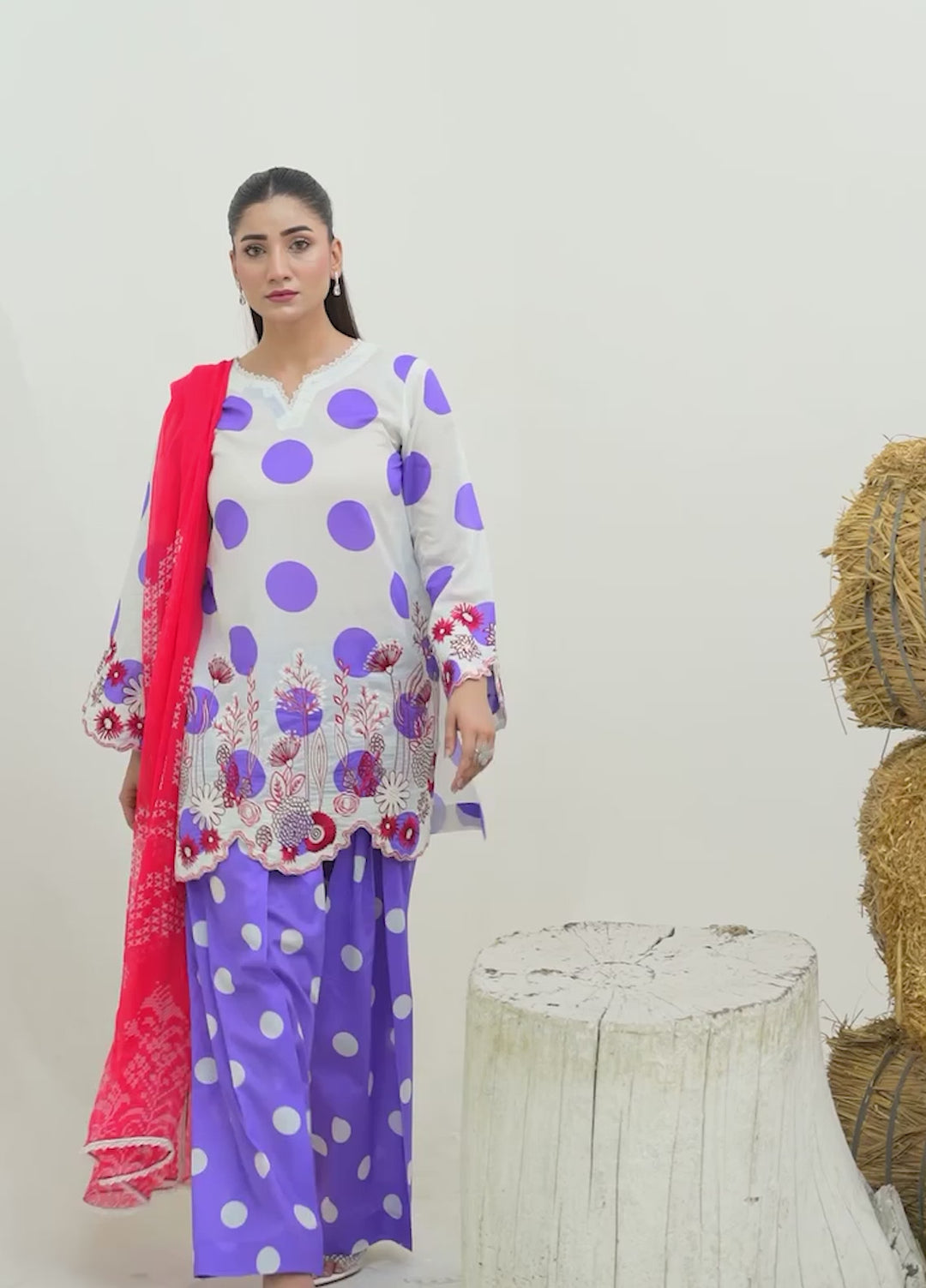 Zara e Jahan by Huma Gul RTW Printed Lawn 3 Piece Suit HG-904 Eid Collection