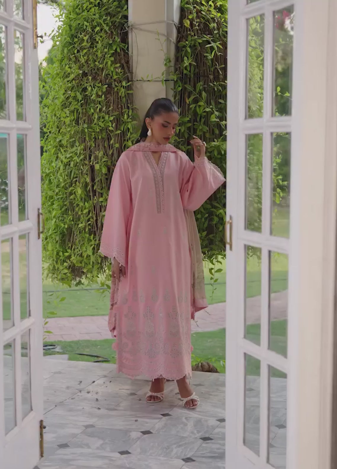 The Soft Hour by Yards Unstitched Embroidered Lawn 3 Piece Suit Velina Casual Collection