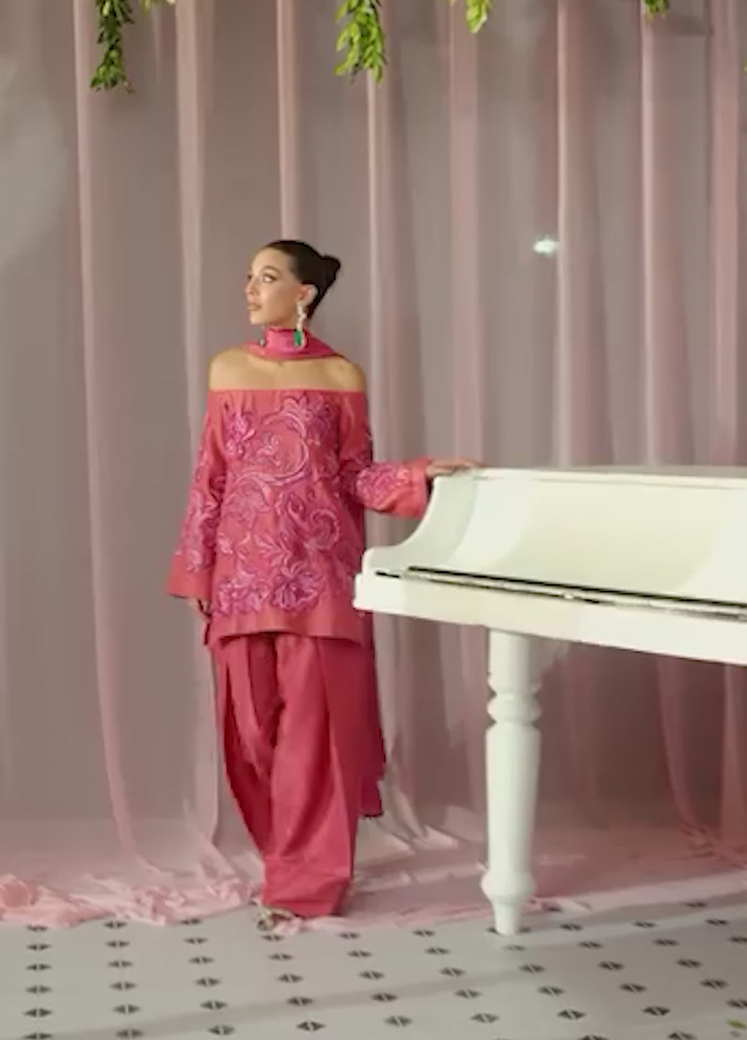 Sera From Nizka By Nida Rehan RTW Embroidered Organza 2 Piece Suit Corin - Festive Collection