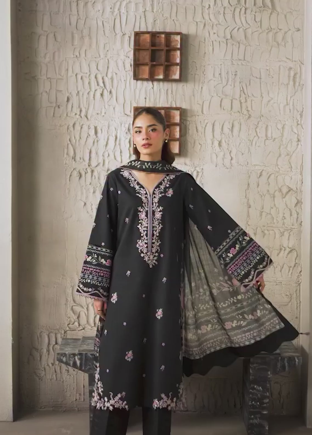 Selure by Seran Women Unstitched Printed Lawn 3 Piece Suit SN26ULS Odette D-08 - Casual Collection
