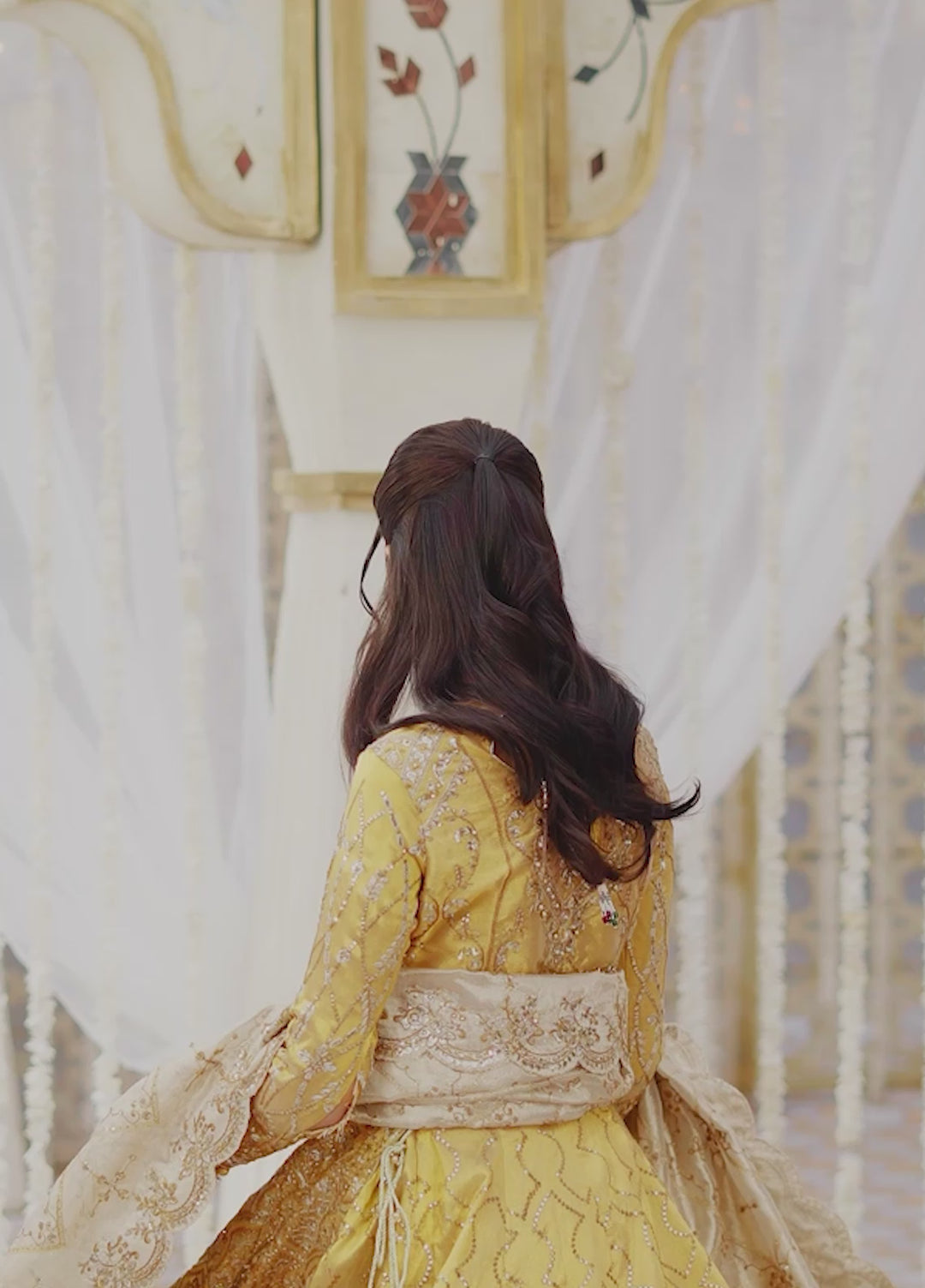 Aik Atelier Embroidered Tissue Suits Unstitched 3 Piece AIK25EF Vl1 Look 09 - Formals Collection