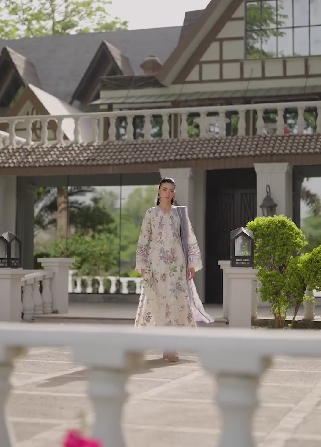 Signature by Elaf Unstitched Embroidered Lawn 3 Piece Suit EL26USLE Katie ESG-3B - Eid Collection