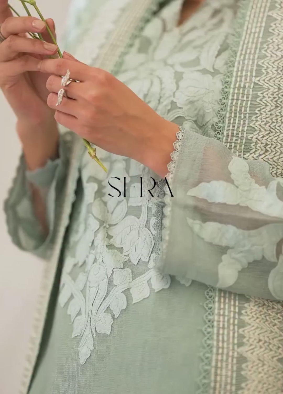 Sera by Mahnur Unstitched Embroidered Lawn 3 Piece Suit MN26USL SP-03 - Festive Collection