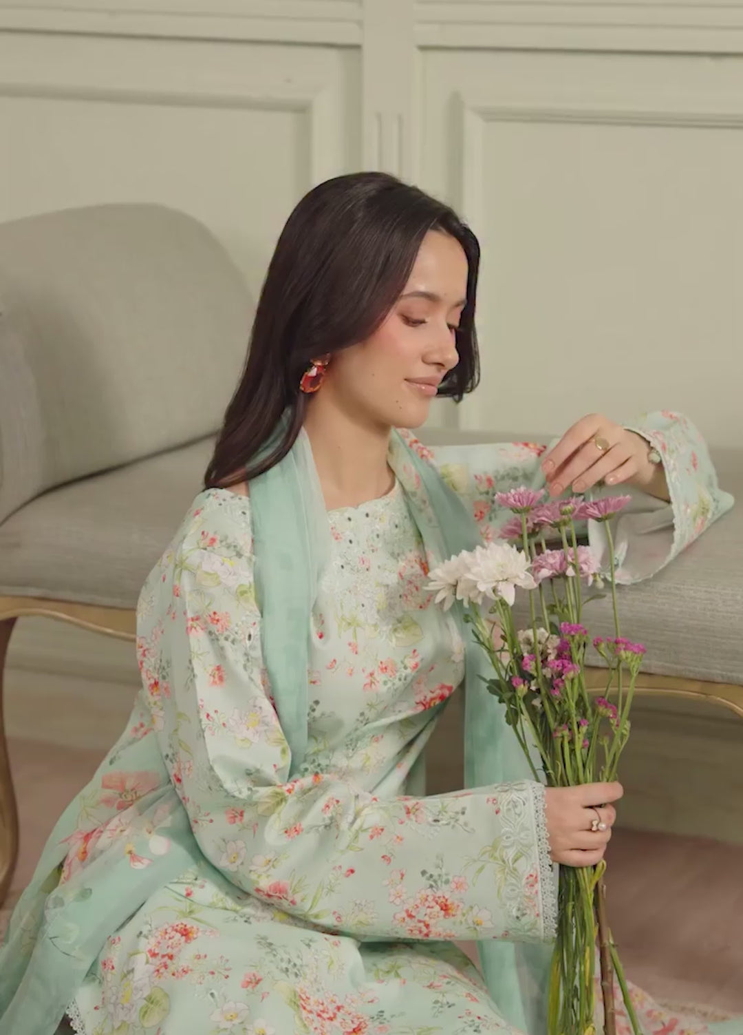 The Meetup by Yards Unstitched Embroidered Lawn 3 Piece Suit Calm Presence Casual Collection