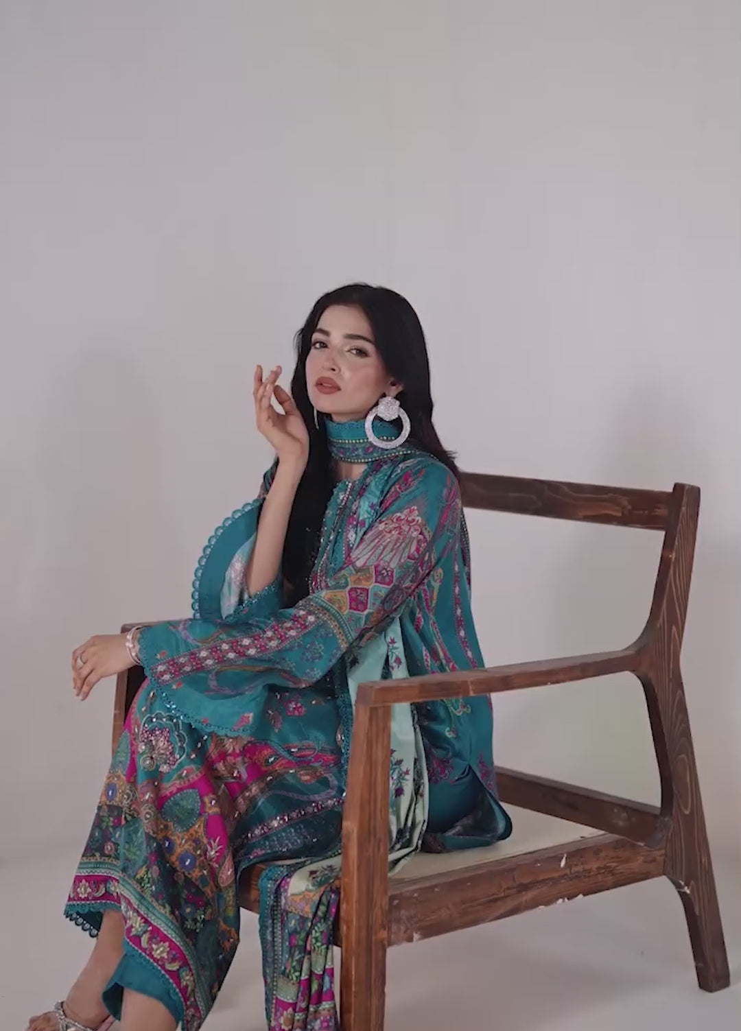 Monarque en Silk by Sahane RTW Hand work Silk 3 Piece Suit CT37006 Monroe Festive Collection