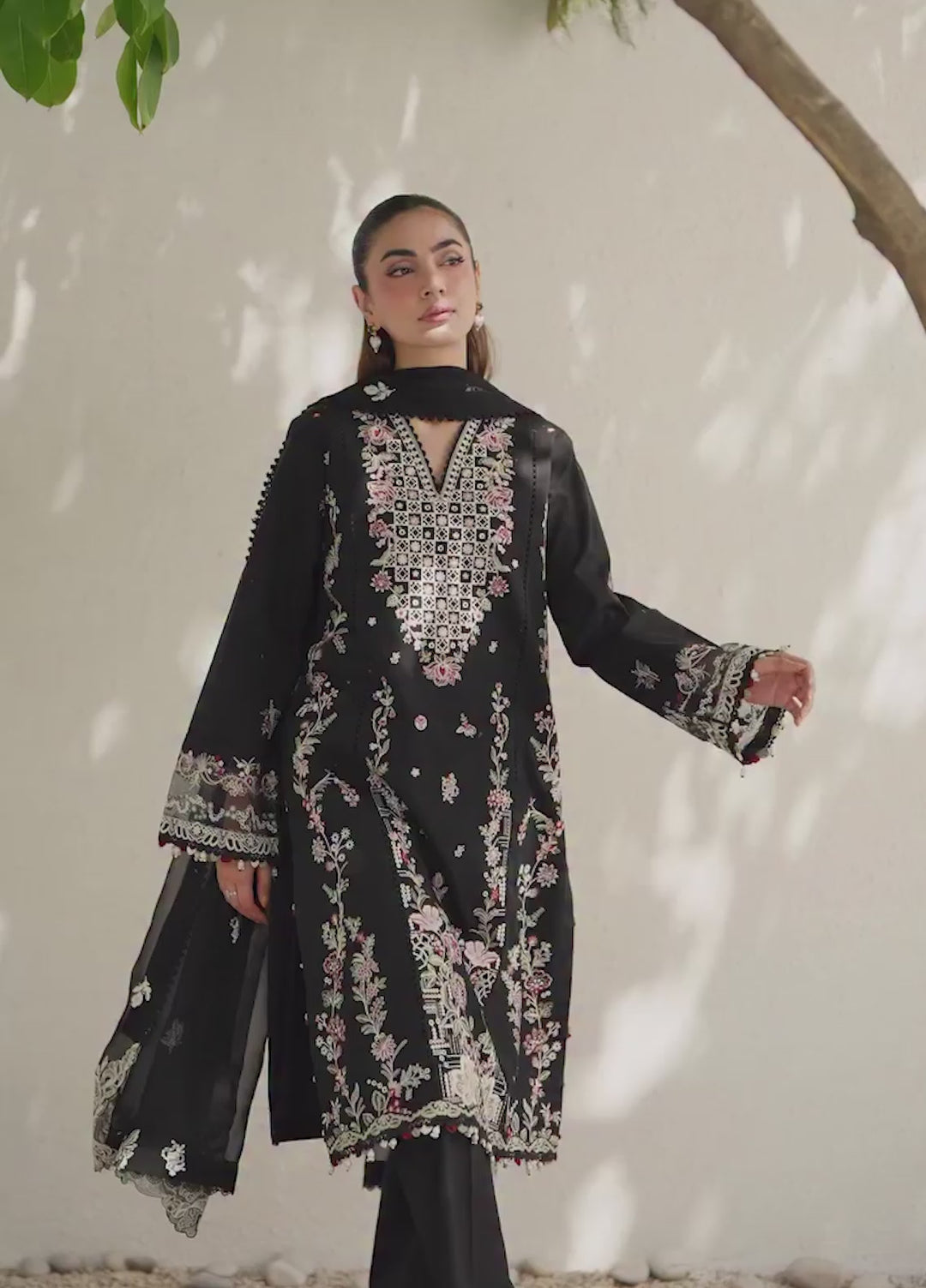 Eclat Premium by Seran Unstitched Embroidered Lawn 3 Piece Suit SN26ULE Noirea D-03 - Summer Collection