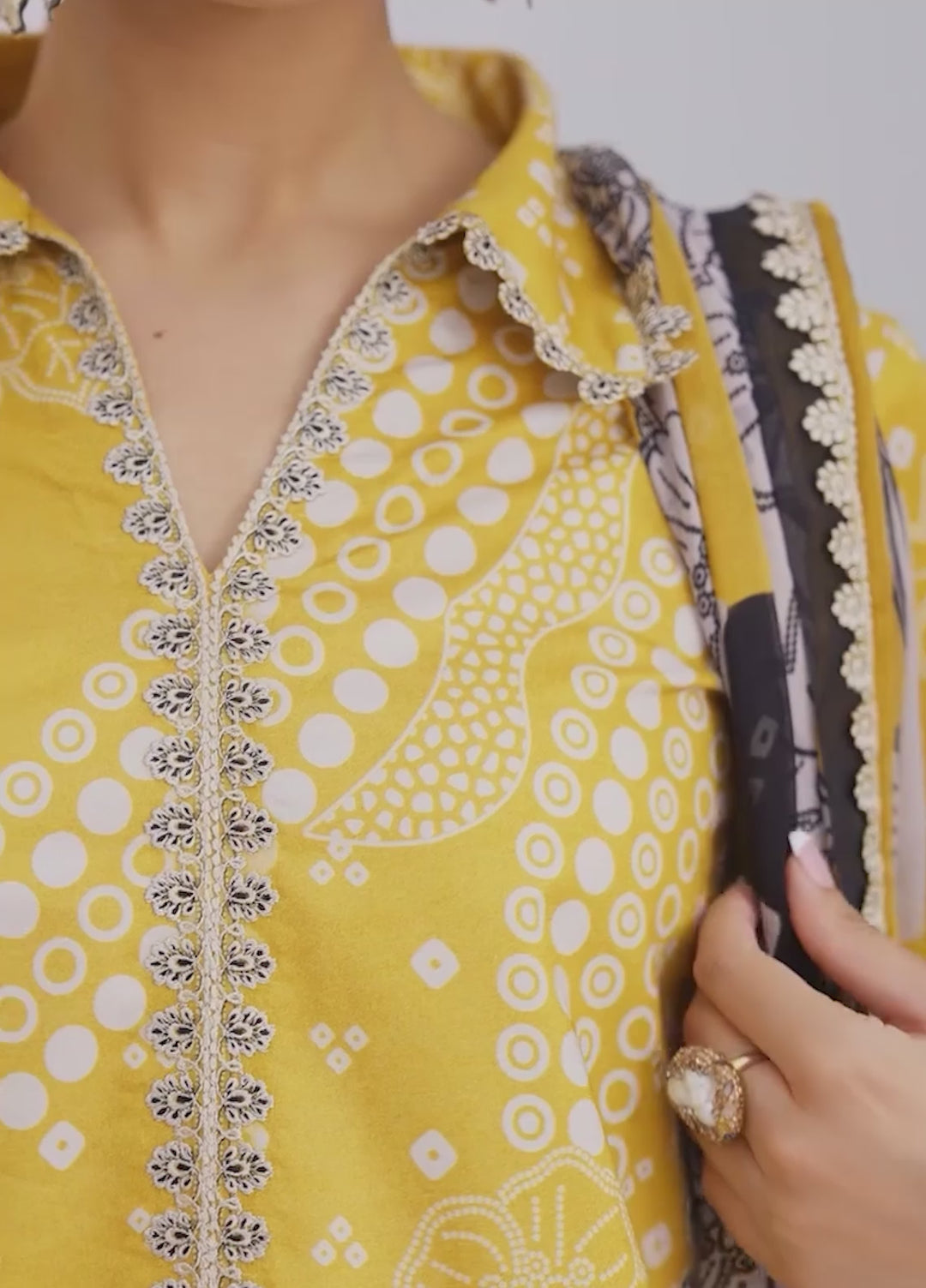 Rang e Bahar by Charizma Unstitched Embroidered Lawn 3 Piece Suit CHR26ULR CRB6-20 - Summer Collection