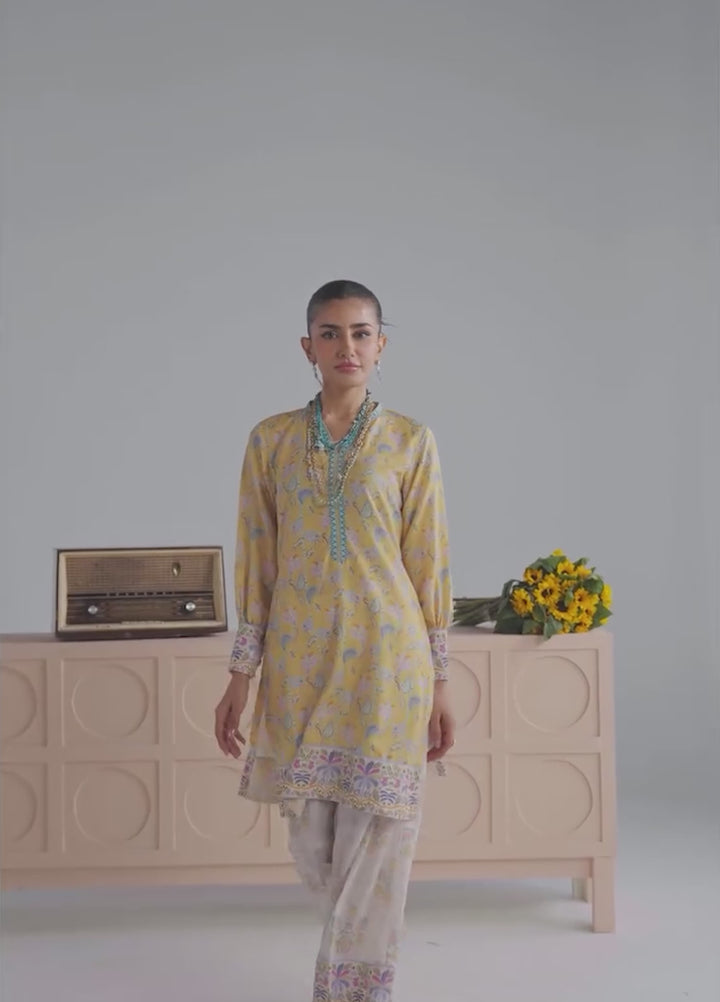 Summer Basics by Gulaal Women RTW Printed Poly 2 Piece Suit Claro - Casual Collection