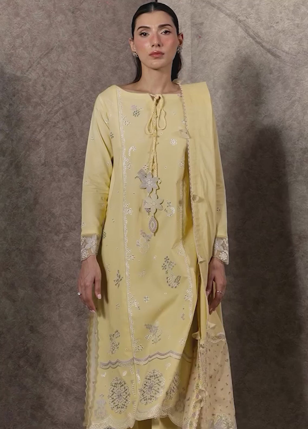 Seran Unstitched Embroidered Lawn 3 Piece Suit SN26ULLE Seyra D-08 - Eid Collection