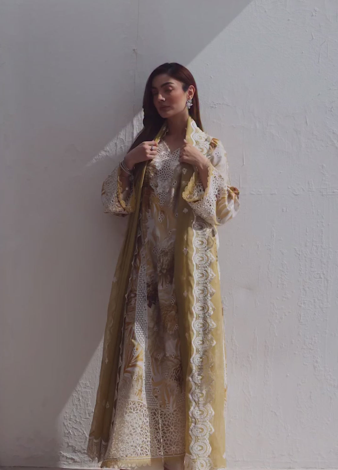 Sunspell by Afrozeh Unstitched Embroidered Lawn 3 Piece Suit AF26USL CALYRA ZWU-0119-3PO - Festive Collection