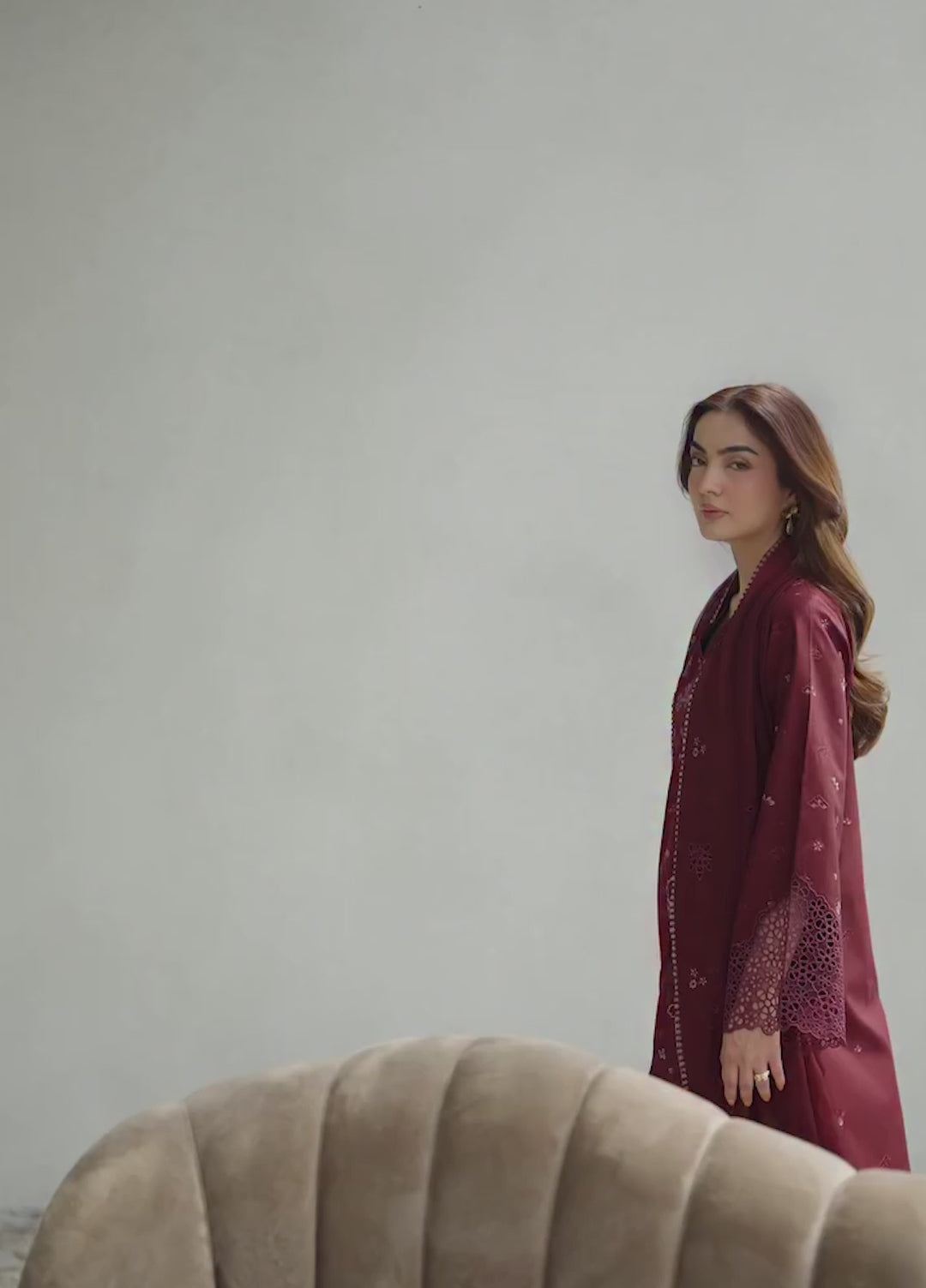 Eclat Premium by Seran Unstitched Embroidered Lawn 3 Piece Suit SN26ULE Amoire D-04 - Summer Collection