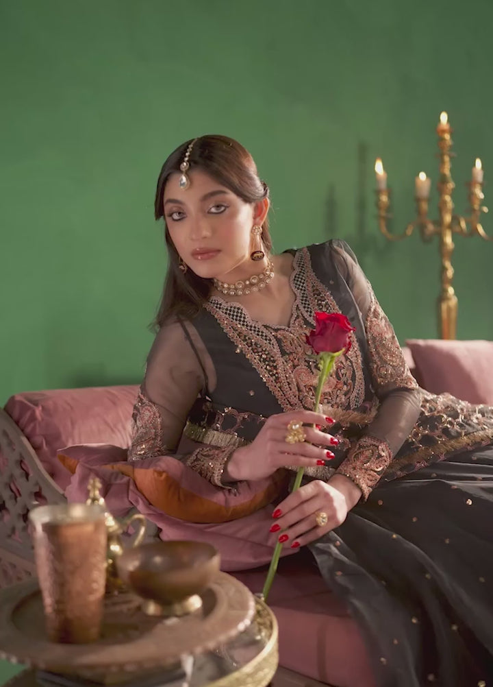 Maria Osama Khan Pret Embroidered Organza 3 Piece Suit Sham-e-Jashan