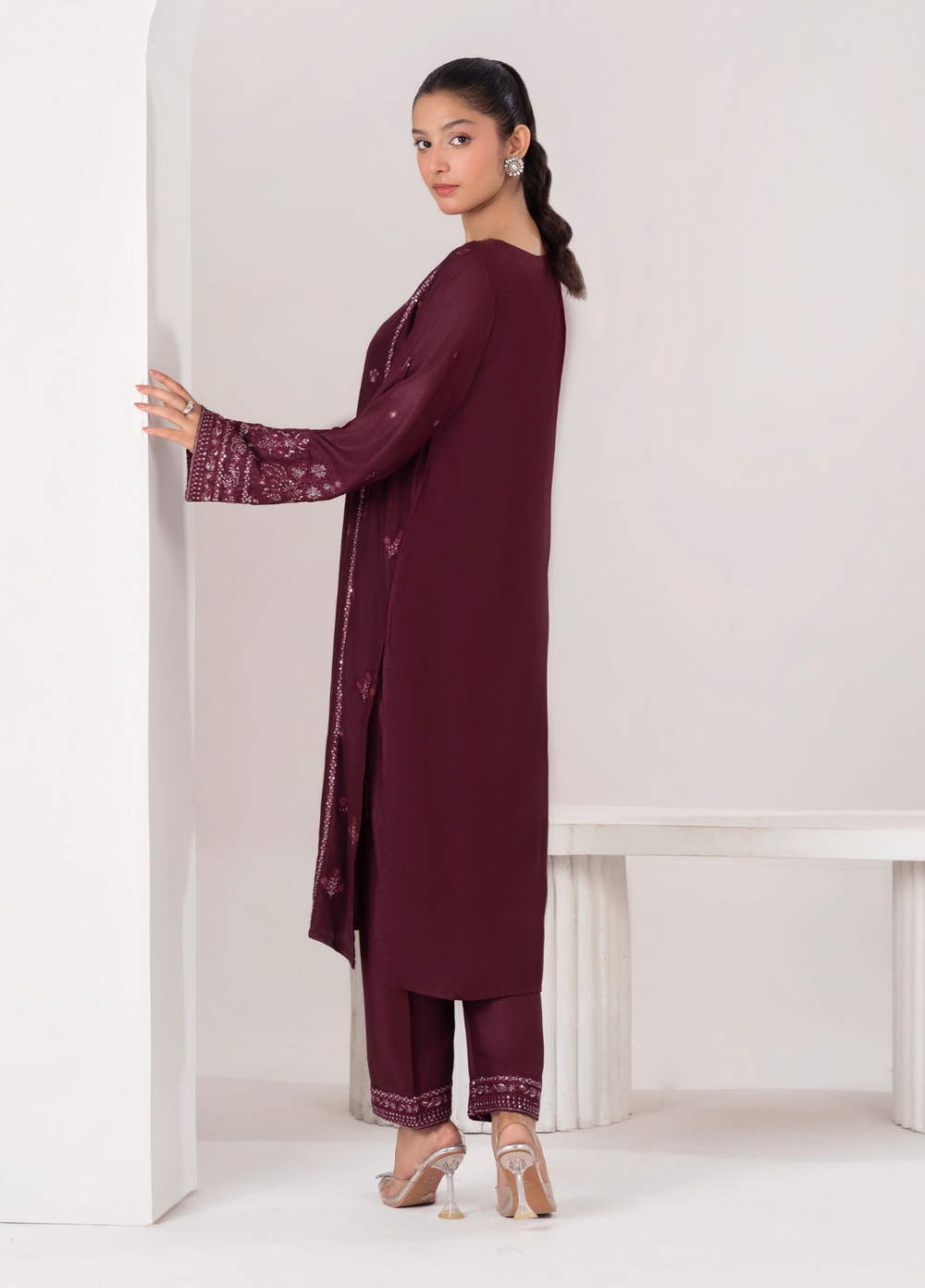 Lamhay by Haniya Mahnoor Pret Embroidered Linen 2 Piece Suit Hazel