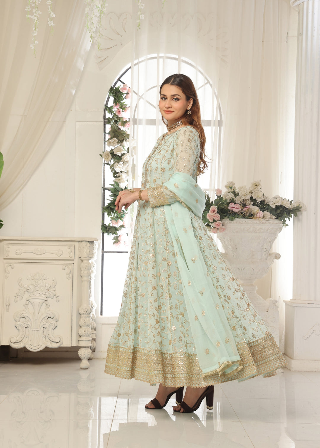 Zardozi Dreams by Abaan Zohan RTW Embroidered chiffon 3 Piece Suit Zar-e-Firdaus Mint Green - Festive Collection