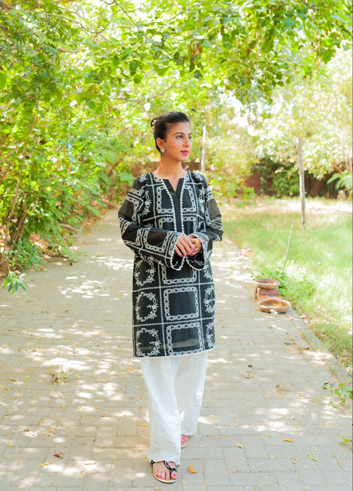 Lamha by Eman Butt RTW Embriodered Chikankari Cotton 2 Piece Saya - Summer Collection