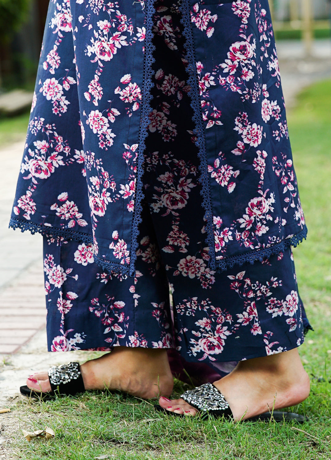 Ileen by Naba Bilal Unstitched Printed Lawn 3 Piece Suit Zinia - Casual Collection
